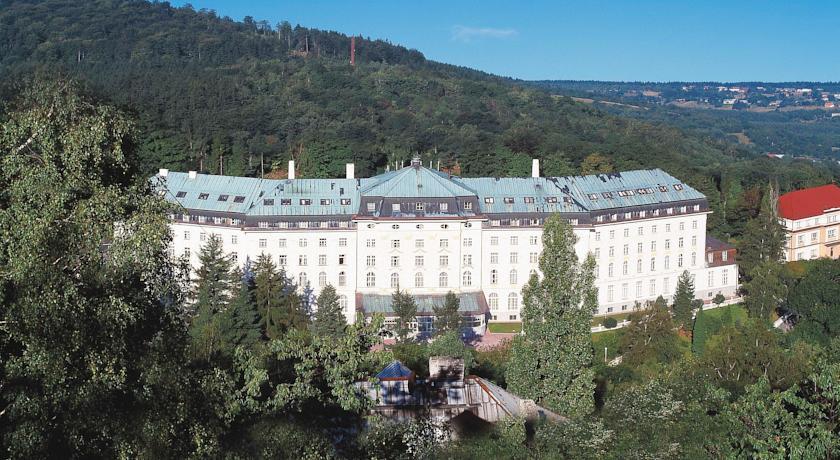 Отель Radium Palace