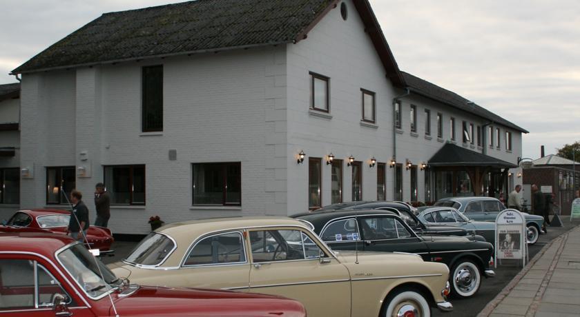 Отель Sdr. Omme Kro & Hotel