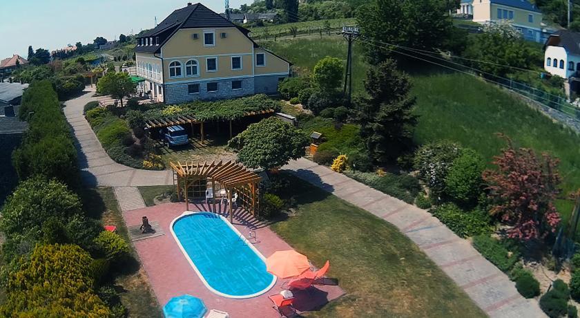 Гостевой дом Szivárvány panzió