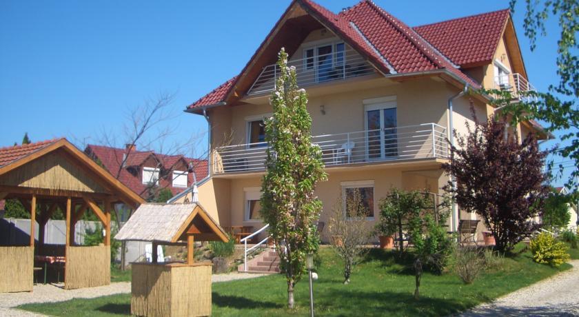 Апартаменты Barki Apartman