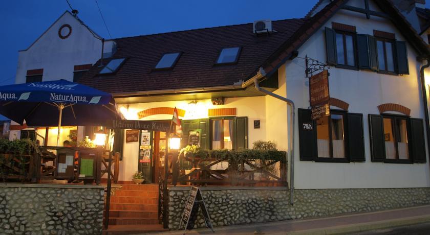 Гостевой дом Vitényi Pince Vendégház Pizzéria