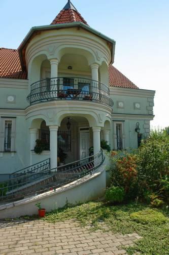 Гостевой дом Admirál Villa Kehida