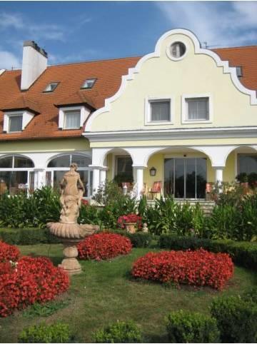 Отель Barokk Hotel