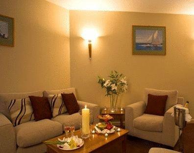 Отель Ferrycarrig Hotel