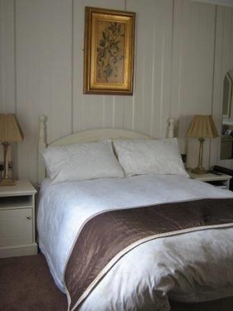 Мини-отель St Josephs B&B