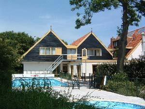 Отель Hotel De Torenhoeve