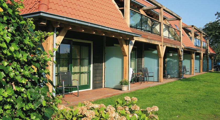 Отель Hotel De Walvisvaarder