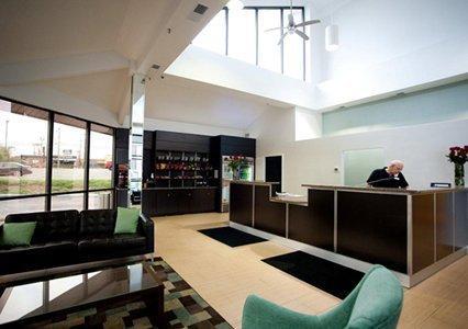 Отель Comfort Inn Northeast