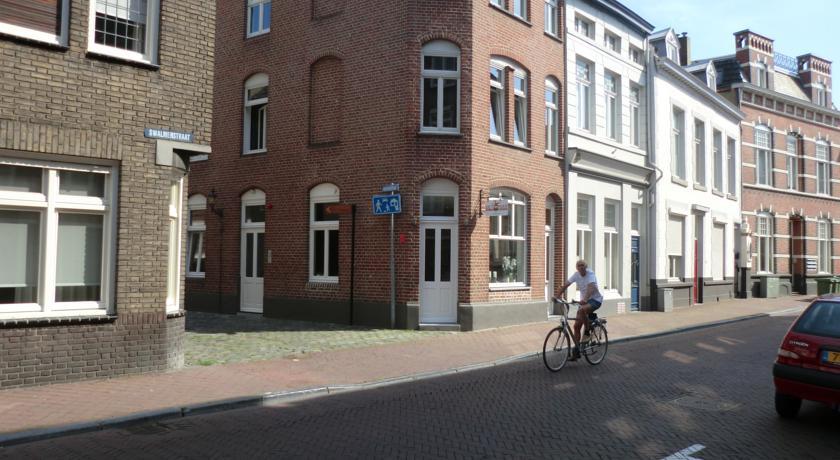 Мини-отель B&B De Hofnar Roermond