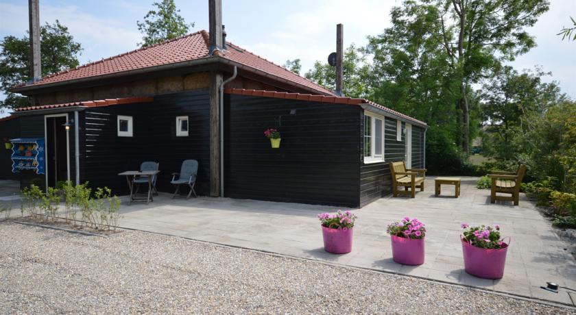 Отель Boerderij Eben Haëzer