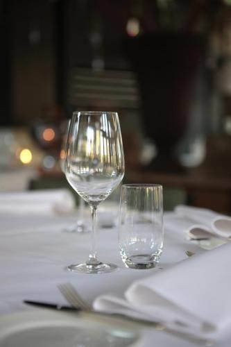 Отель Restaurant & Hotel Hoog Holten