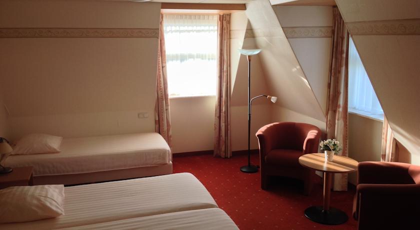 Отель Appartement Hotel Driebanen***/SuyderSee Hotel****