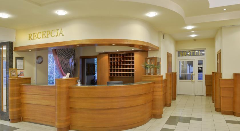 Отель Hotel Contra