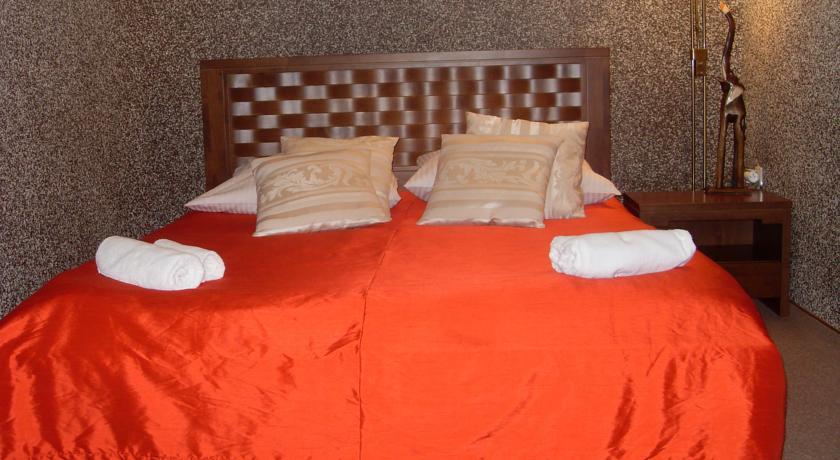 Отель Hotel Rota