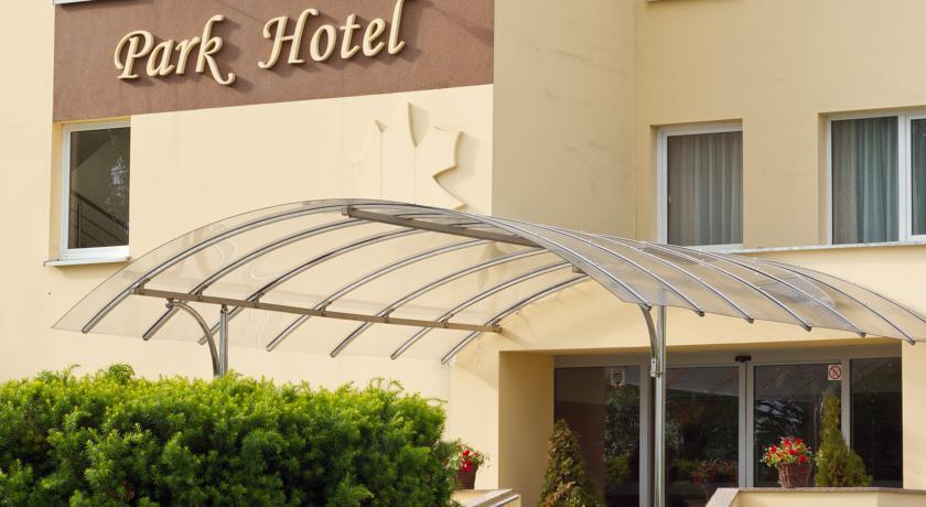 Отель Park Hotel Tryszczyn