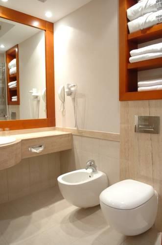 Вилла Hotel SPA Dr Irena Eris Wzgórza Dylewskie