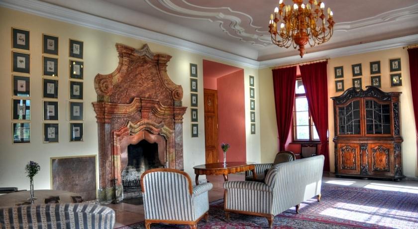 Отель Hotel Pałac Krasków