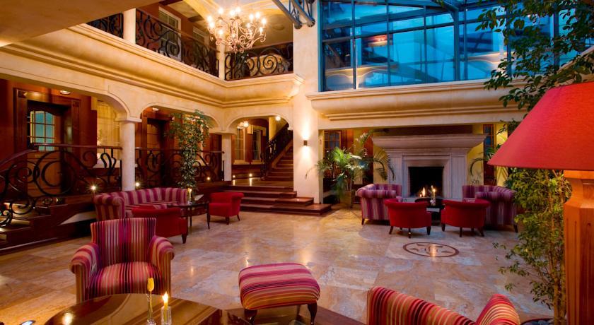Отель Meduza Hotel