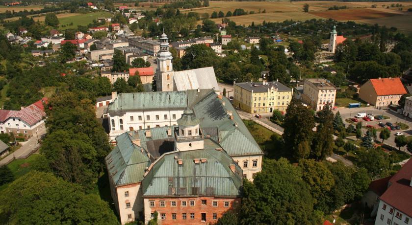 Отель Zamek Międzylesie