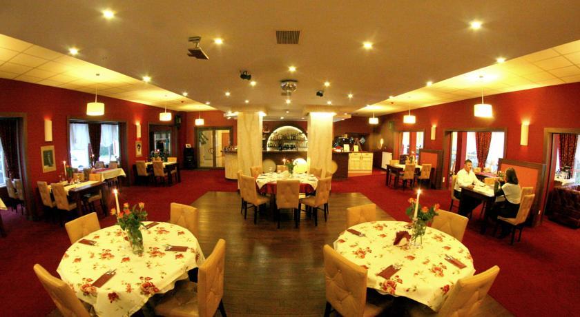 Отель Hotel i Restauracja Złoty Las