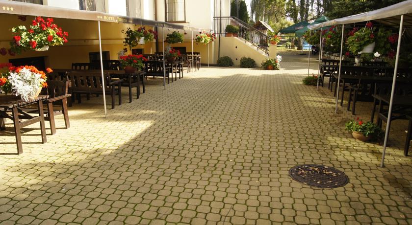 Отель Hotel Jedlina