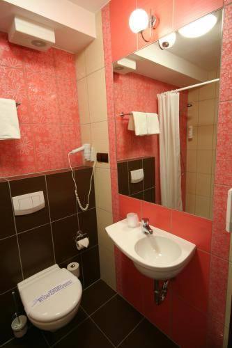 Отель Hotel Styl 70
