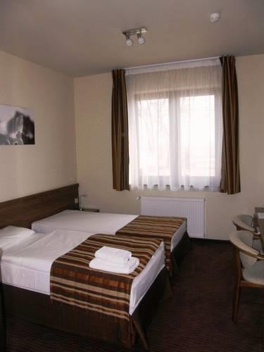 Отель Hotel Esperanto