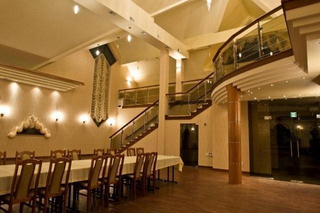 Отель Hotel Umina