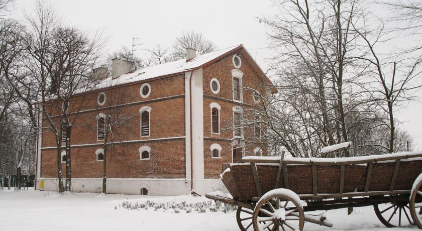 Отель Ostoya Inn & Granary
