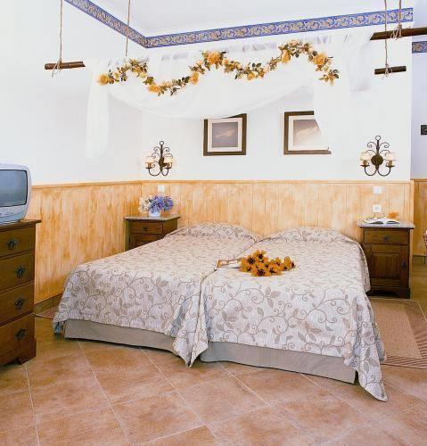 Отель Quinta do Mar da Luz