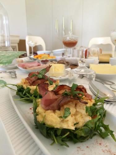 Отель Quinta Dos Bons Cheiros Country Design Bed And Breakfast