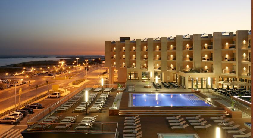 Отель Real Marina Hotel & Spa