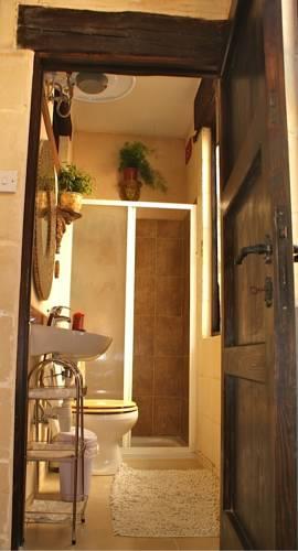 Мини-отель Knights In Malta B&B