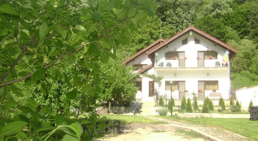 Гостевой дом Pension Casa Natura