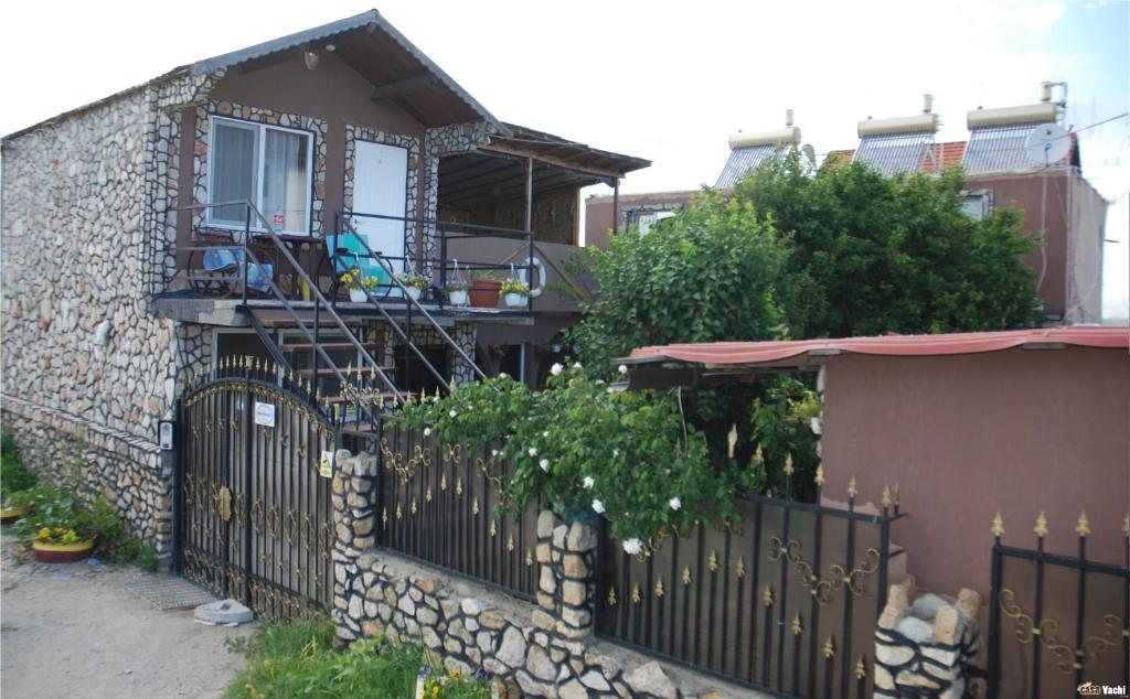 Гостевой дом Pension Casa Yachi