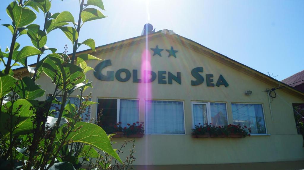 Отель Hotel Golden Sea