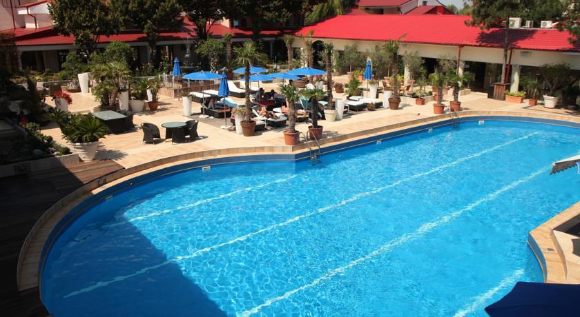 Отель Vox Maris Grand Resort