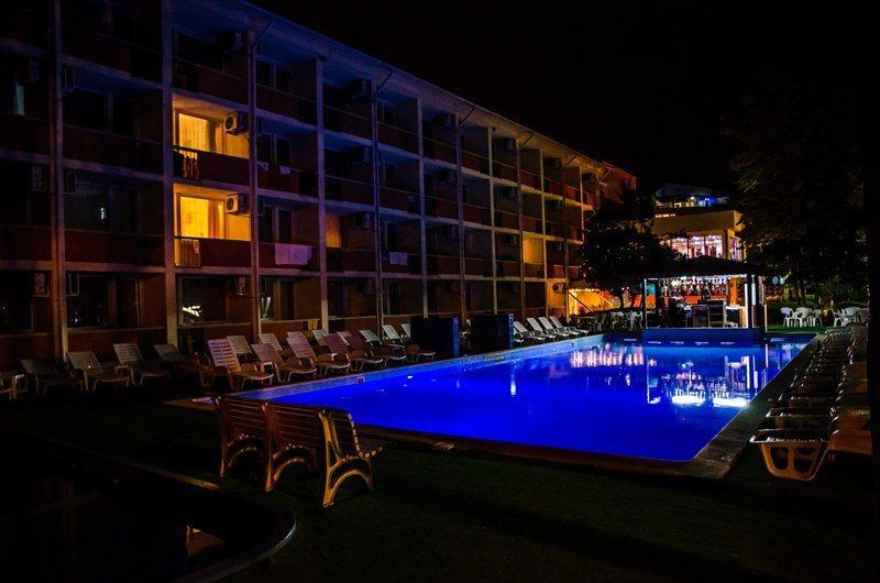 Отель Hotel Apollo