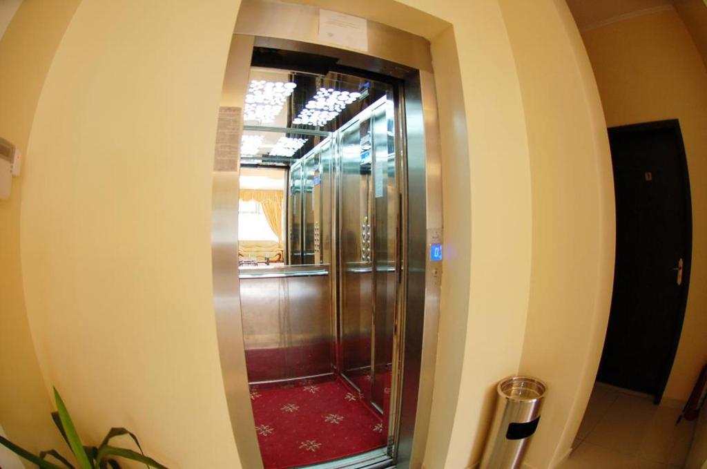 Отель Hotel Coral