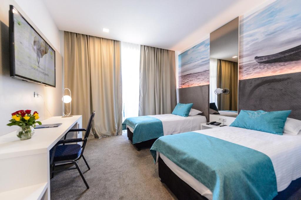 Отель Hotel Mirage