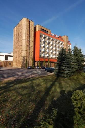 Отель Hotel Park