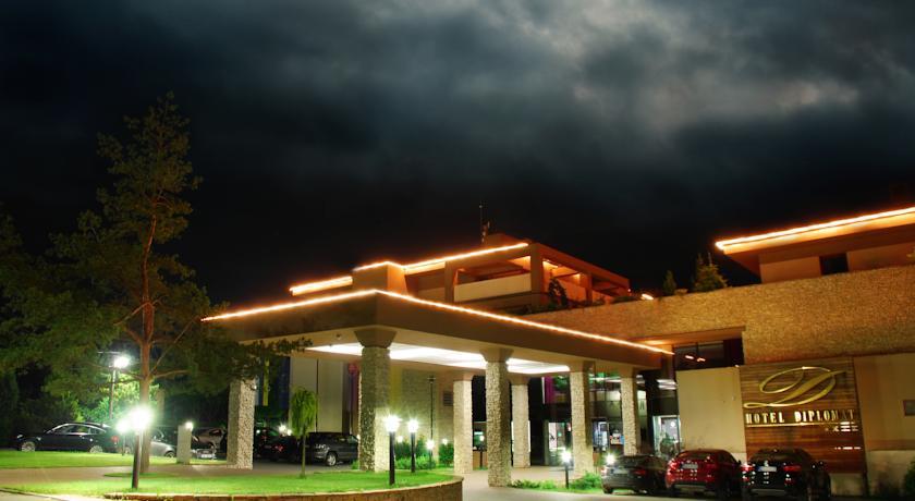 Отель Sport Wellness Hotel Diplomat