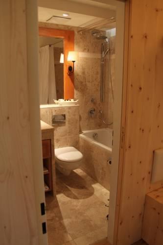 Отель Hotel La Val