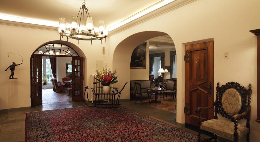Отель Romantik Hotel Margna Superior