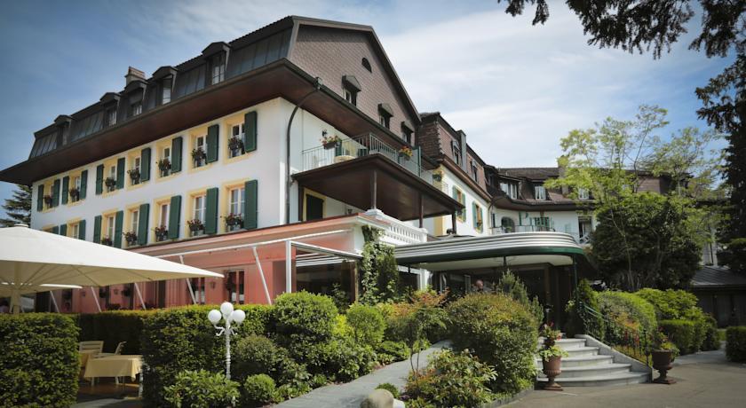 Отель Hotel La Prairie