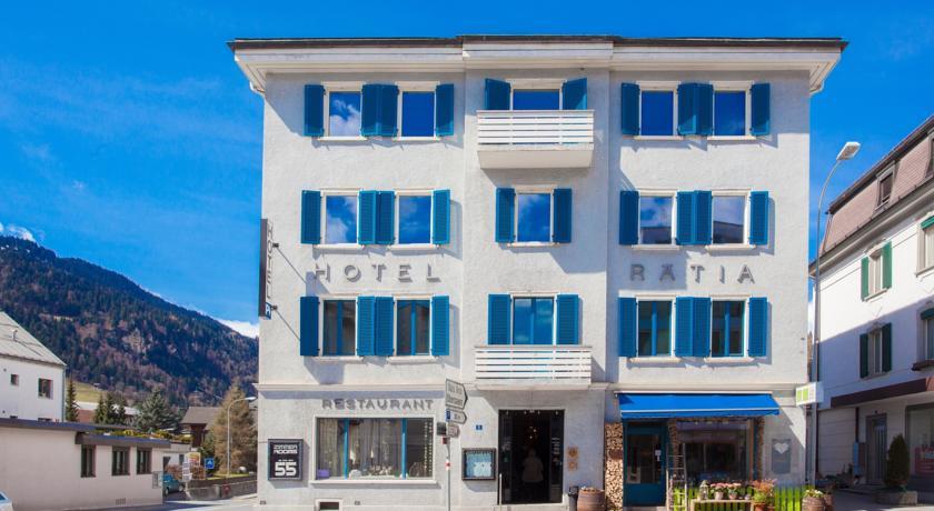 Отель Hotel Rätia