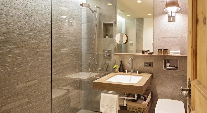Отель Pardenn Piz Buin Swiss Quality Hotel