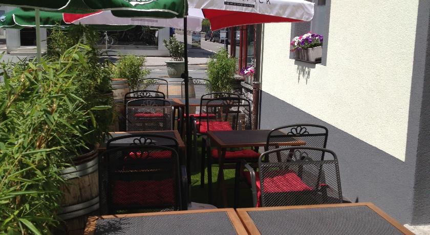 Отель Hotel-Restaurant du Stand