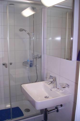 Хостел Zak Neuhausen