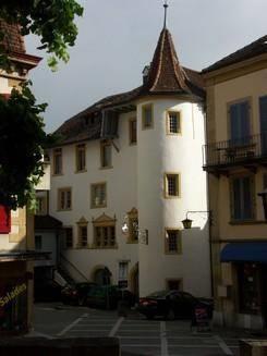 Отель Hôtel du Cheval-Blanc